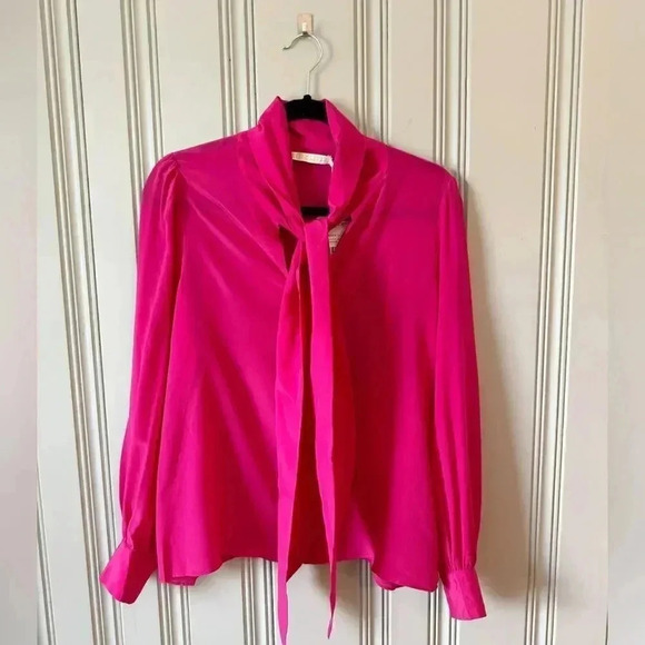 NWT MARIE OLIVER Felix 100% Silk Blouse Rogue, Fuchsia Bow Button down, Sz Small - Picture 8 of 15